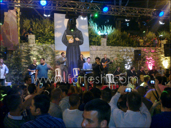 بالصور.. معين شريف يبدع بامسية فنية مميزة! صورة رقم 2 بالصور.. معين شريف يبدع بامسية فنية مميزة! صورة رقم 2