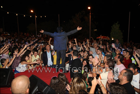 بالصور.. معين شريف يبدع بامسية فنية مميزة! صورة رقم 18 بالصور.. معين شريف يبدع بامسية فنية مميزة! صورة رقم 18