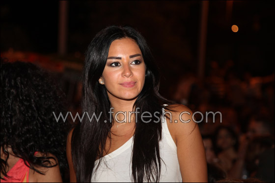 بالصور.. معين شريف يبدع بامسية فنية مميزة! صورة رقم 11 بالصور.. معين شريف يبدع بامسية فنية مميزة! صورة رقم 11