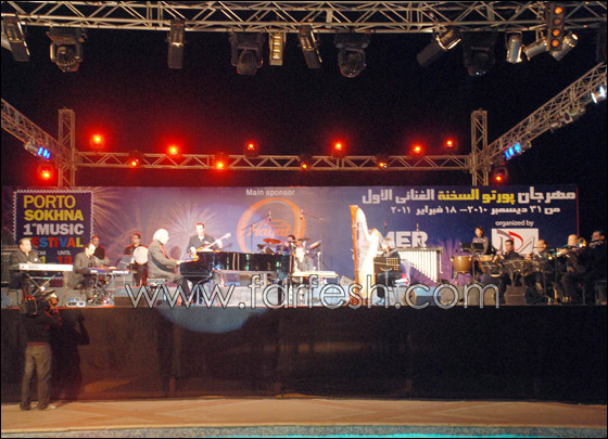 بالصور.. الموسيقار عمر خيرت وسط 3000 شخص!! صورة رقم 14 بالصور.. الموسيقار عمر خيرت وسط 3000 شخص!! صورة رقم 14