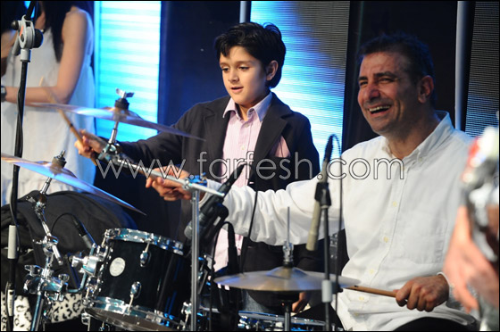 زوجة راغب علامة وولديه تحت عدسات المصورين! صورة رقم 2 زوجة راغب علامة وولديه تحت عدسات المصورين! صورة رقم 2