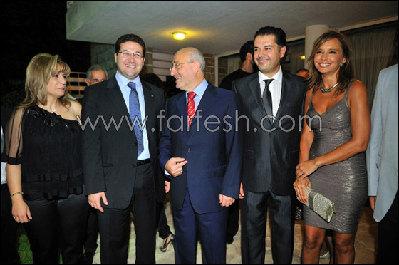 راغب يلتقي شاكيراً خلال ايام وتونس تكرمه بعد الصافي وفيروز صورة رقم 6 راغب يلتقي شاكيراً خلال ايام وتونس تكرمه بعد الصافي وفيروز صورة رقم 6