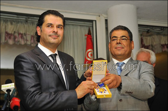 راغب يلتقي شاكيراً خلال ايام وتونس تكرمه بعد الصافي وفيروز صورة رقم 5 راغب يلتقي شاكيراً خلال ايام وتونس تكرمه بعد الصافي وفيروز صورة رقم 5