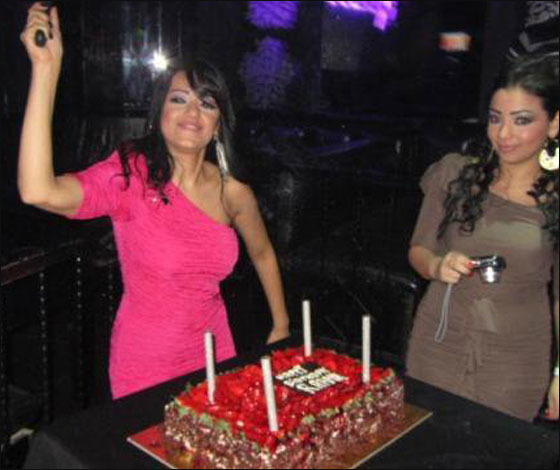 نجمة ستار اكاديمي رحمة تحتفل بعيد ميلادها في بيروت! صورة رقم 13 نجمة ستار اكاديمي رحمة تحتفل بعيد ميلادها في بيروت! صورة رقم 13