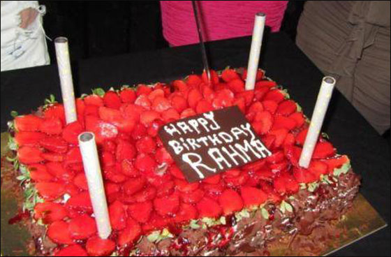 نجمة ستار اكاديمي رحمة تحتفل بعيد ميلادها في بيروت! صورة رقم 9 نجمة ستار اكاديمي رحمة تحتفل بعيد ميلادها في بيروت! صورة رقم 9