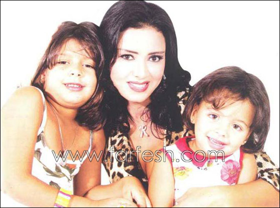 رانيا يوسف في حوارها لمسلسلات اون لاين بعد طلاقها: لقب أم البنات هو الابقى!! صورة رقم 2