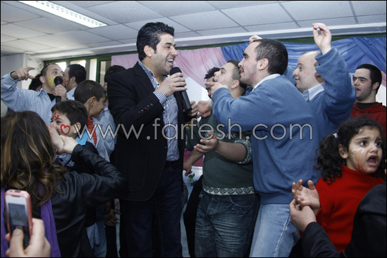 رضا يحيي حفله السنوي لجمعية شملان للرعاية الإجتماعية صورة رقم 4 رضا يحيي حفله السنوي لجمعية شملان للرعاية الإجتماعية صورة رقم 4