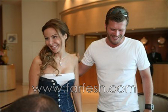 نار الغيرة مشتعلة بين رولا ونانسي بسبب.. 