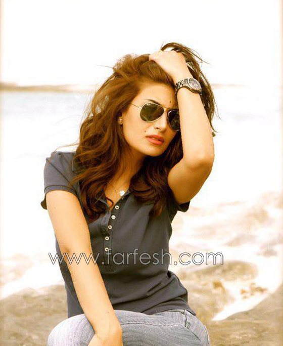 رويدا عطية: سوريا طعنت وكيف بدي غني والوطن مجروح؟! صورة رقم 7 رويدا عطية: سوريا طعنت وكيف بدي غني والوطن مجروح؟! صورة رقم 7