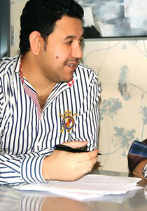 صابر الرباعي: أختار الأغاني التي احس بها ولا أقارن بين الملحنين! صورة رقم 2 صابر الرباعي: أختار الأغاني التي احس بها ولا أقارن بين الملحنين! صورة رقم 2