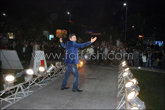 الفنان سامر كابرو يتألق في حفلات الاعياد المجيدة! صورة رقم 16 الفنان سامر كابرو يتألق في حفلات الاعياد المجيدة! صورة رقم 16