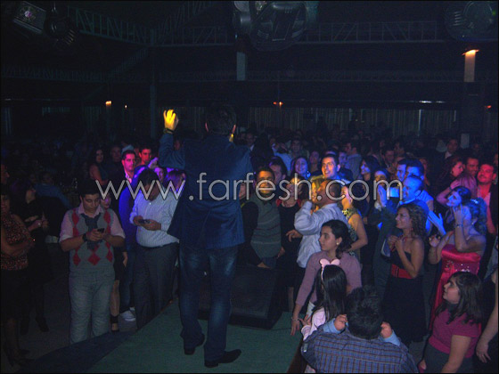 الفنان سامر كابرو يتألق في حفلات الاعياد المجيدة! صورة رقم 6 الفنان سامر كابرو يتألق في حفلات الاعياد المجيدة! صورة رقم 6