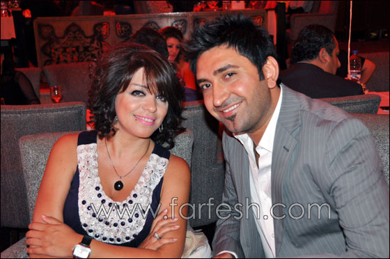 الفنان سامر كابرو يحتفل بعيد ميلاده ويقع بغرام احدى طالباته! صورة رقم 19 الفنان سامر كابرو يحتفل بعيد ميلاده ويقع بغرام احدى طالباته! صورة رقم 19