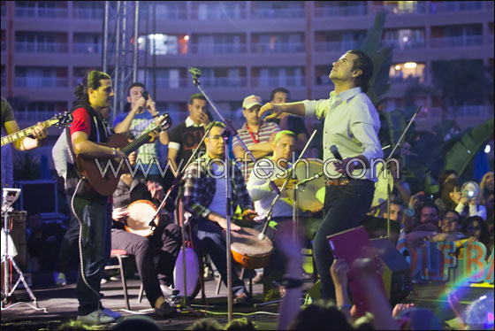 سامو زين يتألق في بورتو السخنة بحضور تخطى الـ3000 شخص! صورة رقم 18