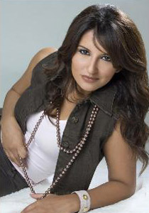 شذى حسون: هدفي الوحيد هو تقديم فن أحترم فيه نفسي وأهلي!! صورة رقم 2