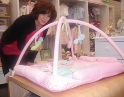 سلاف فواخرجي تغادر قرطاج.. استياءاً لإبعادها عن زوجها! صورة رقم 19 سلاف فواخرجي تغادر قرطاج.. استياءاً لإبعادها عن زوجها! صورة رقم 19