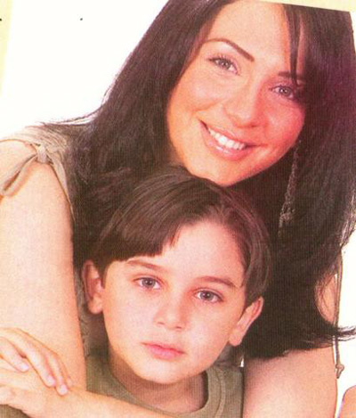 سلاف فواخرجي تغادر قرطاج.. استياءاً لإبعادها عن زوجها! صورة رقم 27 سلاف فواخرجي تغادر قرطاج.. استياءاً لإبعادها عن زوجها! صورة رقم 27