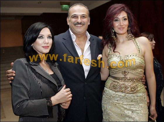 سلاف فواخرجي تغادر قرطاج.. استياءاً لإبعادها عن زوجها! صورة رقم 15 سلاف فواخرجي تغادر قرطاج.. استياءاً لإبعادها عن زوجها! صورة رقم 15