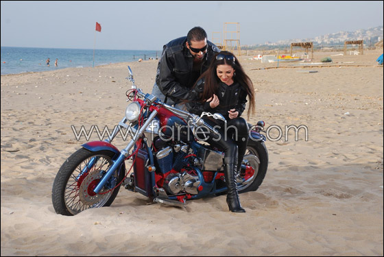 نجاة الفنانة سوزان غزال من محاولة اختطاف! صورة رقم 2 نجاة الفنانة سوزان غزال من محاولة اختطاف! صورة رقم 2