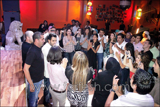 طوني قطان يتألّق في رمضان ويحتفل بعيد ميلاده مع محبيه صورة رقم 8 طوني قطان يتألّق في رمضان ويحتفل بعيد ميلاده مع محبيه صورة رقم 8