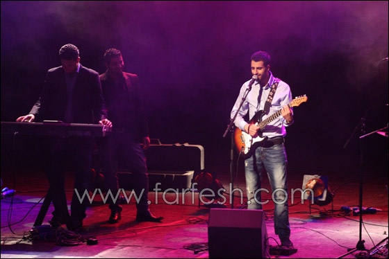 بالصور.. طوني قطان يتألق في رام الله  صورة رقم 5