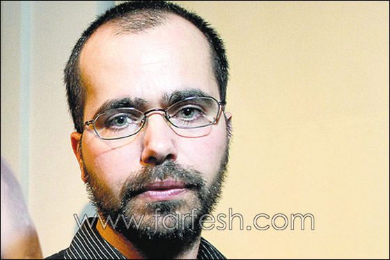 لماذا زرع الفنان وفاء بلال كاميرا صغيرة في مؤخرة رأسه؟! صورة رقم 6 لماذا زرع الفنان وفاء بلال كاميرا صغيرة في مؤخرة رأسه؟! صورة رقم 6