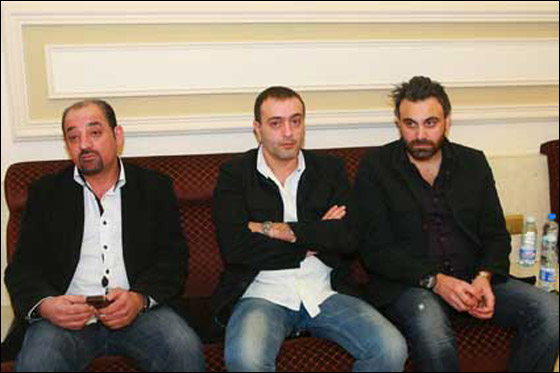 خلال عزاء اخيه.. وليد توفيق ينهي الخلاف بين الحلاني وشريف!!  صورة رقم 5