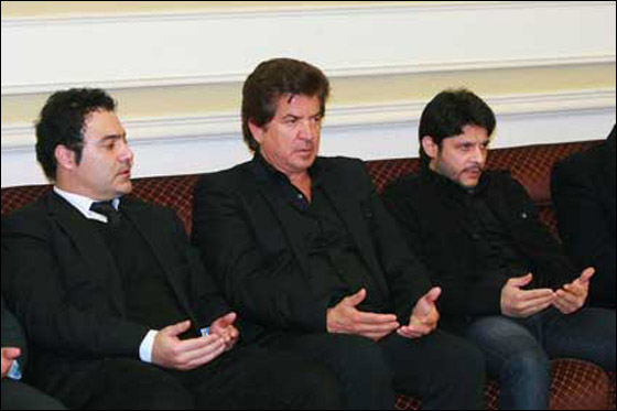 خلال عزاء اخيه.. وليد توفيق ينهي الخلاف بين الحلاني وشريف!!  صورة رقم 2