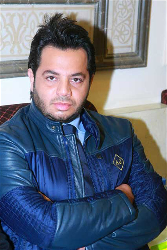 خلال عزاء اخيه.. وليد توفيق ينهي الخلاف بين الحلاني وشريف!!  صورة رقم 7