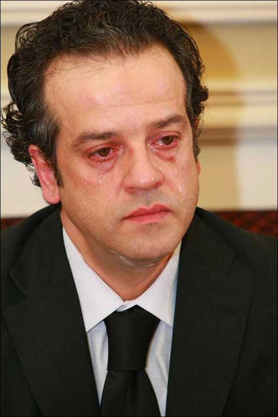 خلال عزاء اخيه.. وليد توفيق ينهي الخلاف بين الحلاني وشريف!!  صورة رقم 12