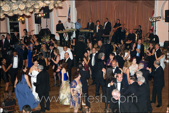 بالصور.. حفلة الفنان وليد توفيق في لوس انجيلس!  صورة رقم 12