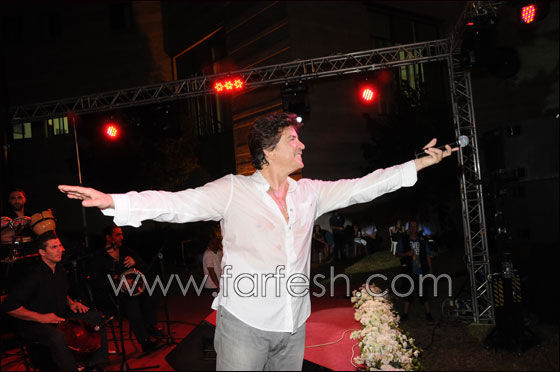 بالصور.. وليد توفيق يضيء ليالي الشمال  صورة رقم 8