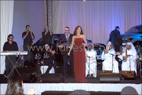 النجمة يارا تحيي حفل اطلاق جديد Infinity QX56 في الدوحة! صورة رقم 2 النجمة يارا تحيي حفل اطلاق جديد Infinity QX56 في الدوحة! صورة رقم 2