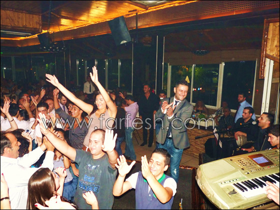 في العيد.. زياد برجي سهر مع محبيه حتى الفجر  صورة رقم 1