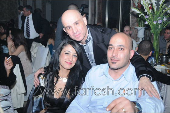 بالصور.. حفلة المطرب زهير فرنسيس بداية 2011! صورة رقم 19 بالصور.. حفلة المطرب زهير فرنسيس بداية 2011! صورة رقم 19