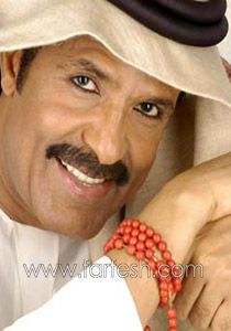 عبد الله بالخير يكشف سر اللون الأحمر ورمزيته بالنسبة له!!  صورة رقم 2