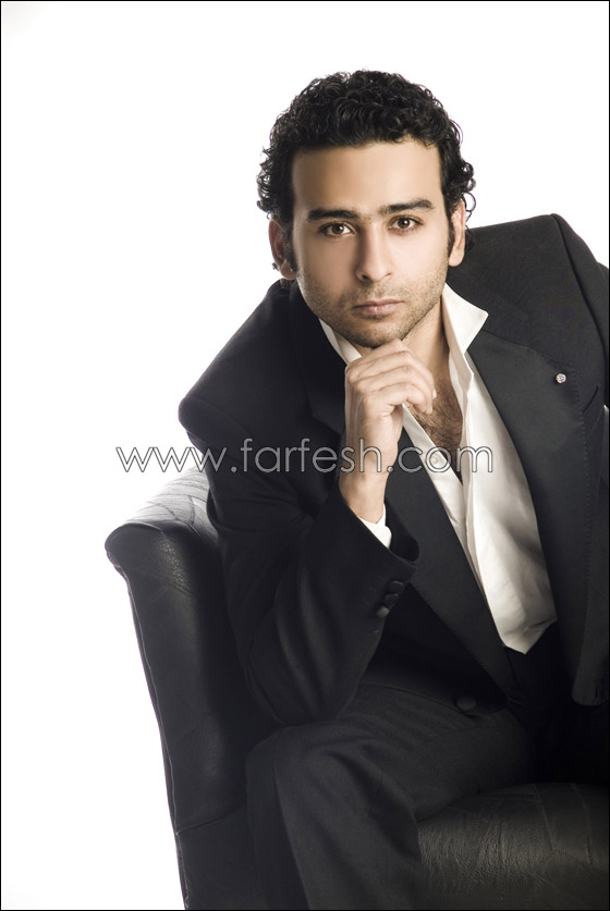 الفنان احمد عزمي يرفض ثورة 25 يناير في مسلسله! صورة رقم 2