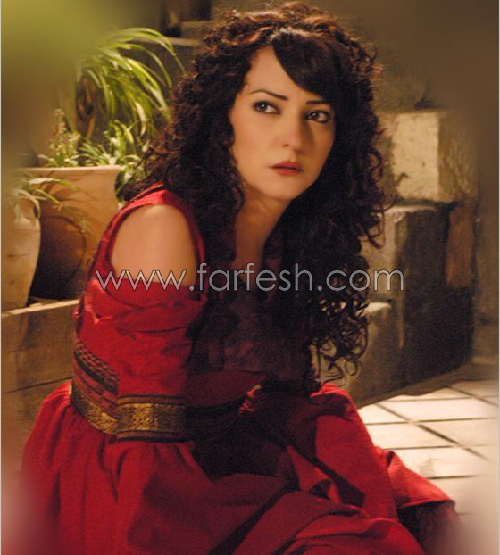 امل عرفة: مسلسلي لم يحصل على التسويق اللازم لكنه نال جائزة! صورة رقم 6 امل عرفة: مسلسلي لم يحصل على التسويق اللازم لكنه نال جائزة! صورة رقم 6