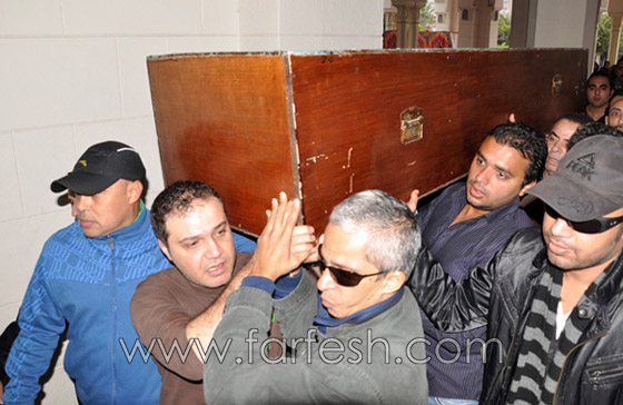 منيب في وصيته لزوجته.. لا تسمحي لشقيقتي حضور جنازتي!  صورة رقم 7