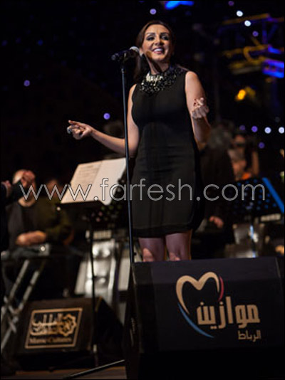 فستان انغام القصير في موازين يغضب الجمهور المغربي!  صورة رقم 10