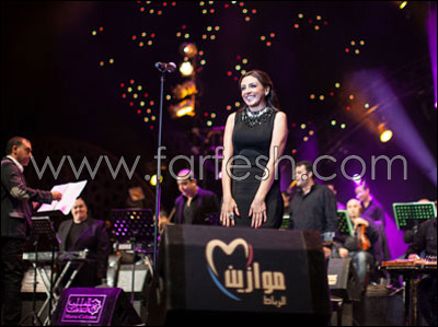 فستان انغام القصير في موازين يغضب الجمهور المغربي!  صورة رقم 6