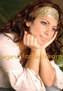 تعرفوا على شخصية فنانتكم المفضلة من خلال حركاتها!!  صورة رقم 1