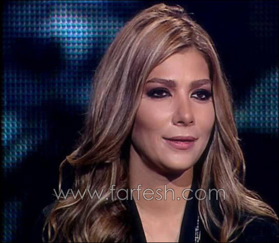 اليسا سعيدة بحصول اصالة على لقب افضل فنانة عربية لعام 2012 صورة رقم 19 اليسا سعيدة بحصول اصالة على لقب افضل فنانة عربية لعام 2012 صورة رقم 19