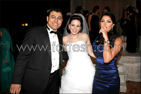 كلوديا تنافس حماده هلال في زفاف الداخلية!  صورة رقم 1