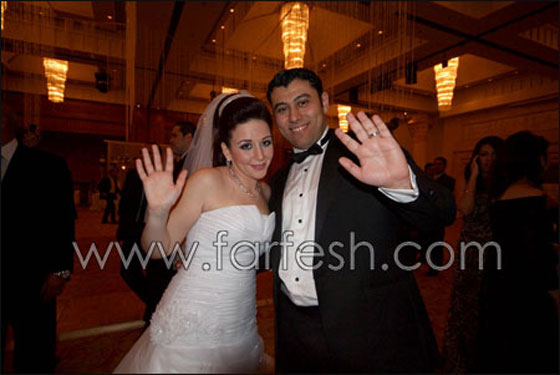 كلوديا تنافس حماده هلال في زفاف الداخلية!  صورة رقم 13