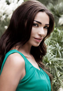 داليدا خليل: حلوة جذابة وكذابة والفن 