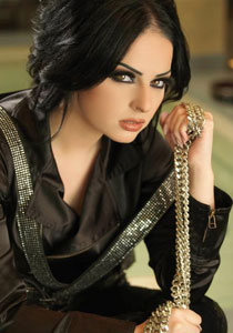 ديانا كرزون تصور قضية الاستغلال مخل بالاداب بعدة ديانا كرزون تصور قضية الاستغلال مخل بالاداب بعدة