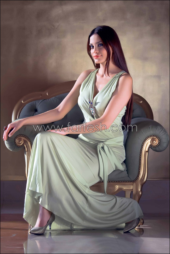 قناة فرنسية تختار دومينيك رمزا للاناقة في العالم العربي! صورة رقم 6 قناة فرنسية تختار دومينيك رمزا للاناقة في العالم العربي! صورة رقم 6