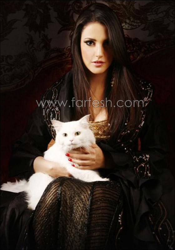 بعد العار.. الفنانة درة التونسية تدخل في مأزق عصيب! صورة رقم 5 بعد العار.. الفنانة درة التونسية تدخل في مأزق عصيب! صورة رقم 5