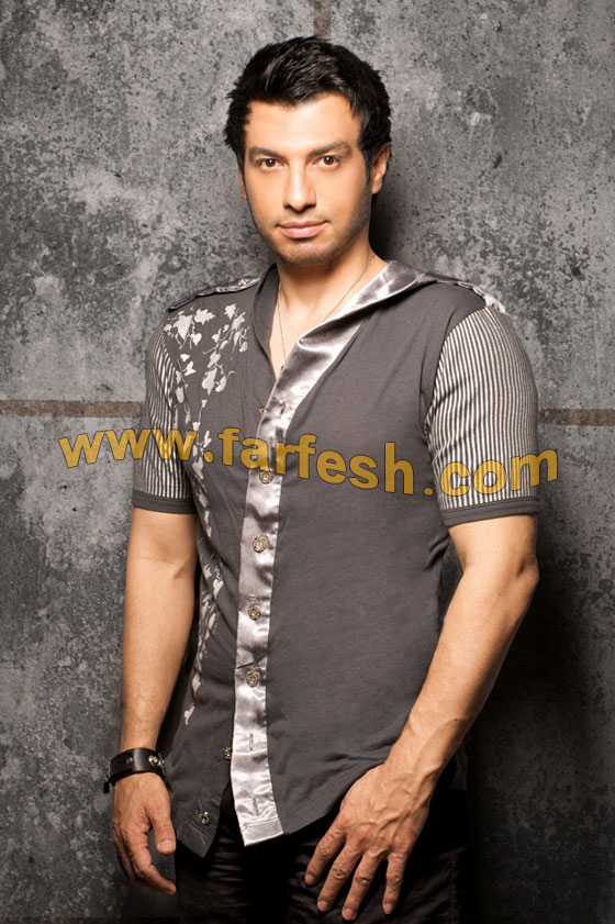 ايهاب توفيق يترك والدته المريضة لاحياء حفلتين في امريكا! صورة رقم 19 ايهاب توفيق يترك والدته المريضة لاحياء حفلتين في امريكا! صورة رقم 19